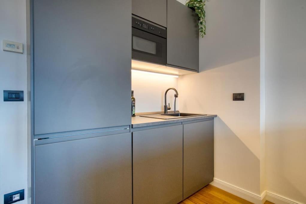 Italianflat - Canal Couture, Navigli Luxury Retreat มิลาน ภายนอก รูปภาพ