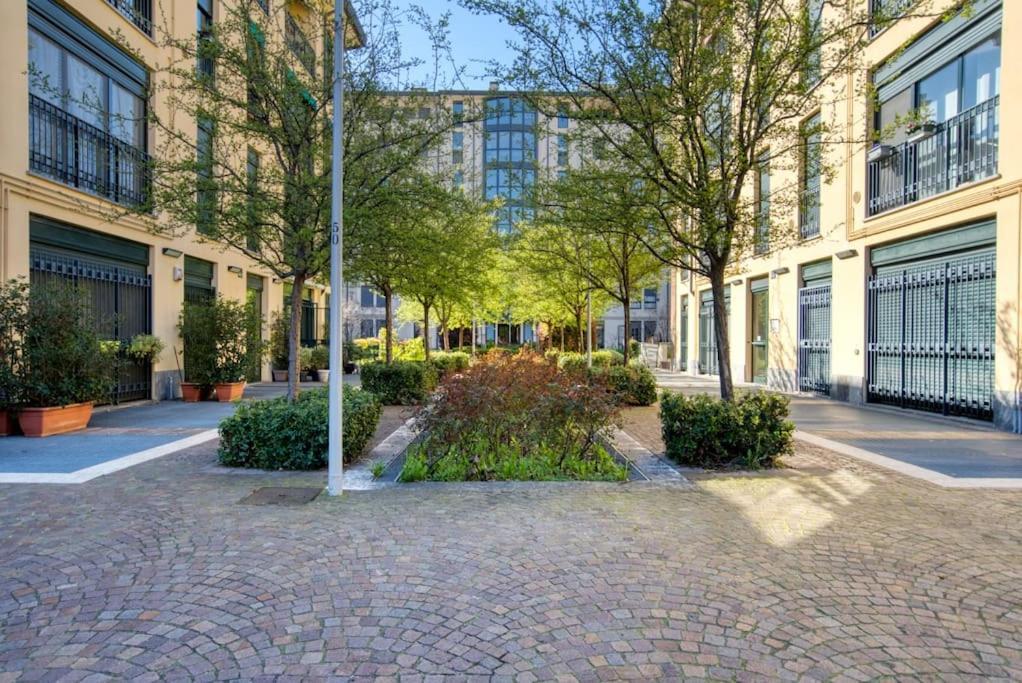 Italianflat - Canal Couture, Navigli Luxury Retreat มิลาน ภายนอก รูปภาพ