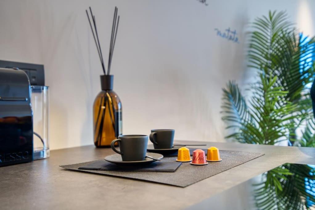 Italianflat - Canal Couture, Navigli Luxury Retreat มิลาน ภายนอก รูปภาพ