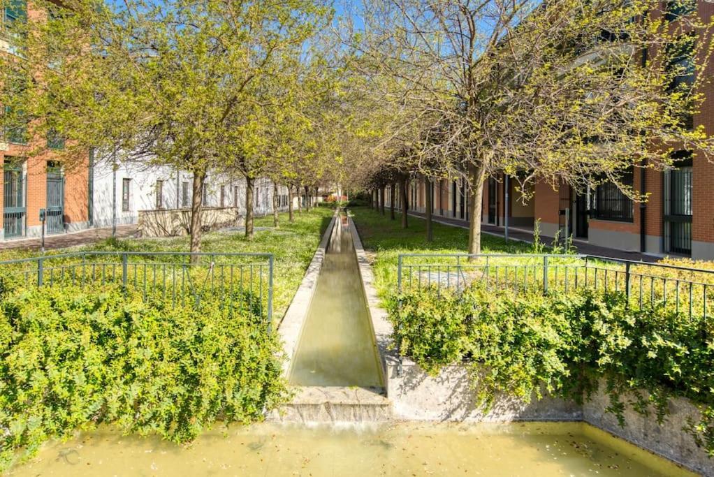 Italianflat - Canal Couture, Navigli Luxury Retreat มิลาน ภายนอก รูปภาพ